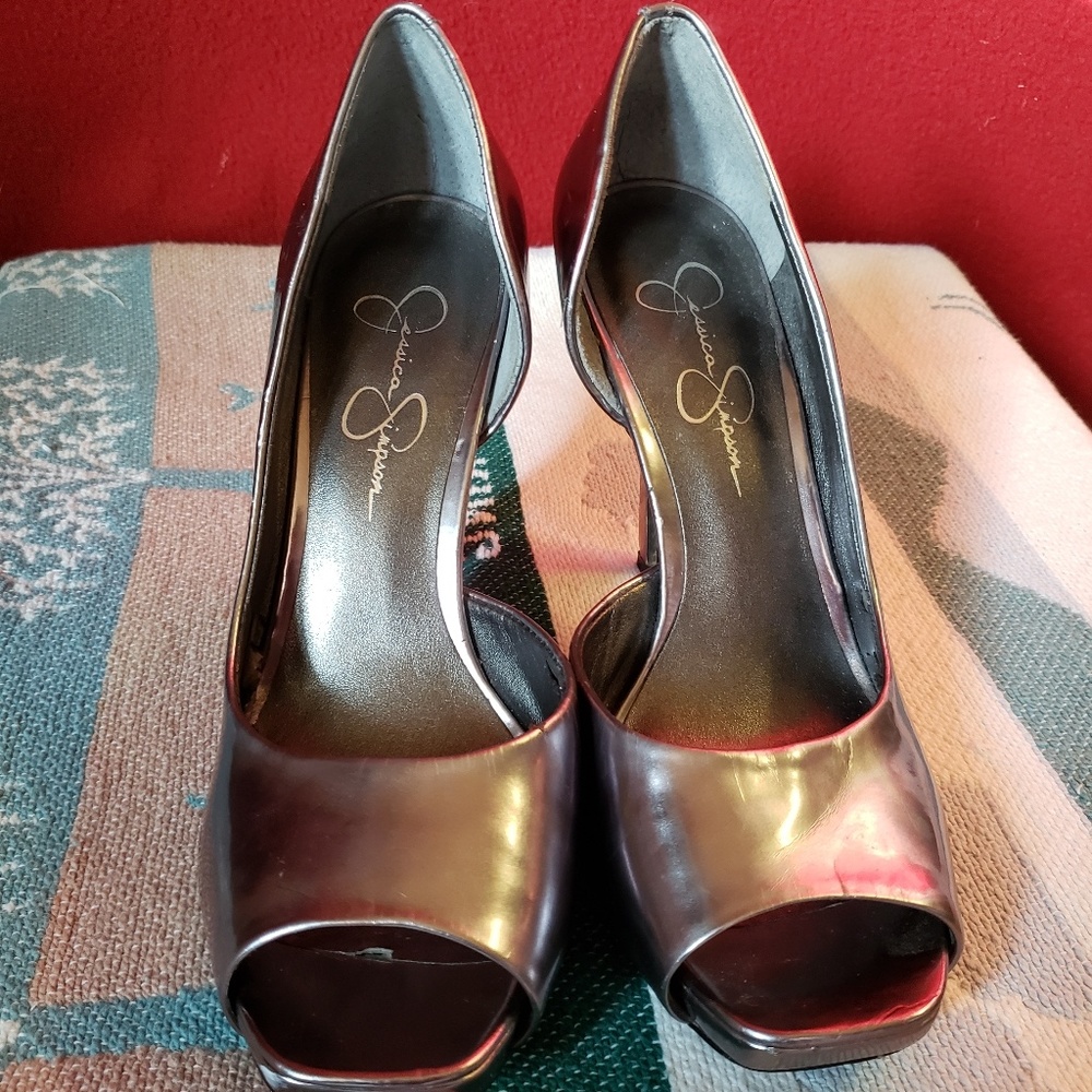 Shoes - Picture 3 of 5